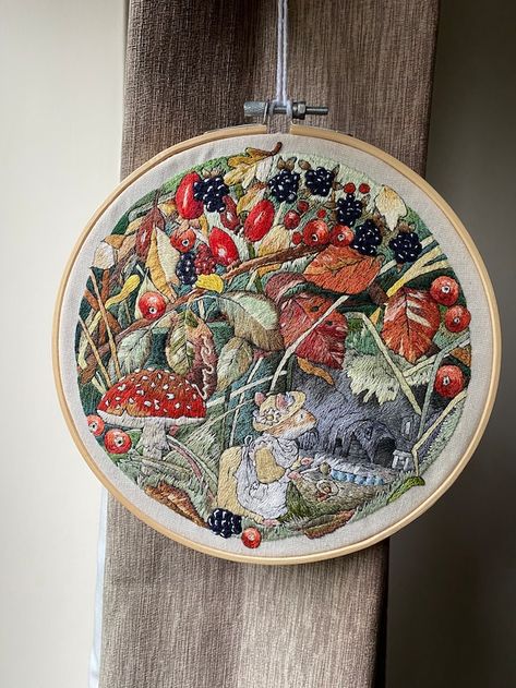 LolaStitchesThreads - Etsy UK Couture, Embroidery Hoop Wall Art Decor, Hedge Illustration, Embroidery Nursery, Autumn Embroidery, Jill Barklem, Needle Painting, Illustration Children, Wall Decor Handmade