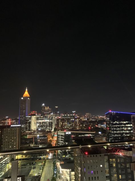 an aesthetic photo of atl at night with the skyline and city lights lighting up the city, super pretty and super aesthetic Atl Night Aesthetic, Atlanta Night Aesthetic, Atlanta Aesthetic Night, Atl Wallpapers, Downtown Atlanta At Night, Atl At Night, Atl Aesthetics, Penthouse View Night, Atlanta Nightlife
