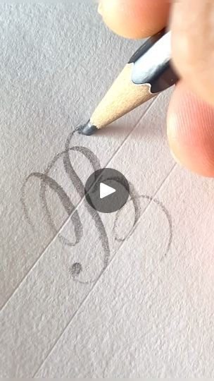 Diy Lettering Writing, How To Write In Calligraphy, Caligraphy Lettering Fonts, Fonts Handwriting Calligraphy, Calligraphy Alphabet Cursive, A Calligraphy Letter, Calligraphy Pen Art, Calligraphy Alphabet For Beginners, Hand Writing Styles