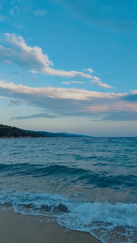 #sea #beach #calm #blue #waves #summer #wallpaper #chill #aesthetic #greece #paradise #clouds Nature, Blue Calming Wallpaper, Sea Background Aesthetic, Aesthetic Calm Wallpaper, Calm Down Wallpaper, Blue Beach Wallpaper, Blue Sea Aesthetic, Blue Sea Wallpaper, Blue Waves Wallpaper