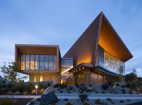 Perelman Performing Arts Center, Performing Art Center Architecture, Performing Arts Center Architecture, Art Center Architecture, Telescopic Seating, Folding Architecture, Small House Design Architecture, Garden Of Lights, Gonzaga University