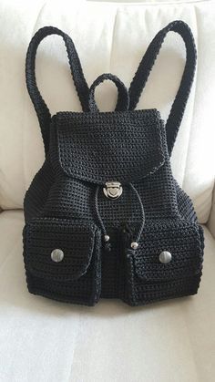 Crochet Backpack Tutorial, Crochet Backpack Free Pattern, Crocheted Backpack, Crochet Drawstring Bag, Mochila Crochet, Crochet Backpack Pattern, Sac Diy, Crochet Shoulder Bags, Free Crochet Bag