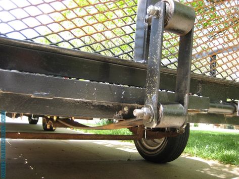 Tailgate Diy, Utility Trailer Accessories, Workbenches Garage, Utility Trailer Upgrades, Hauling Trailers, Welding Trailer, Plywood Floors, Homemade Trailer, Trailer Ramps