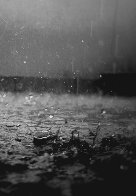 I Love Rain, Rain Wallpapers, Rain Days, Kurosaki Ichigo, Rain Storm, Love Rain, Sound Of Rain, Wow Art, When It Rains
