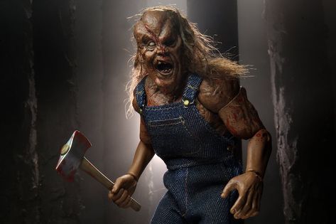 Horror Action Figures, Kane Hodder, Latest Horror Movies, House At Night, Adam Green, The Hatchet, Clamshell Packaging, Horror Icons, Best Horrors