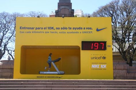 Nike Treadmill, for every 10K run on the treadmill, nike donates to UNICEF Interactive Billboard, Experiential Marketing Campaigns, Brand Activation Ideas, Experiential Marketing Events, Interactive Advertising, Marketing Activations, Clever Advertising, Billboard Advertising, Sports Marketing