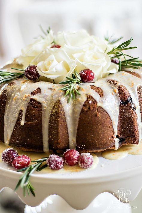 Christmas Progressive Dinner - Mom's Cranberry Bundt Cake - Orange Glaze Easy Delicious Christmas Desserts, Christmas Dessert Recipes Cake, Elegant Christmas Dessert, Cranberry Bundt Cake, Cake Orange, Progressive Dinner, Delicious Christmas Desserts, Christmas Desserts Easy, Orange Glaze