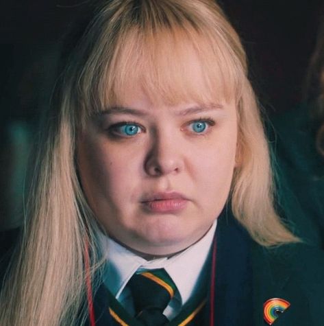 derry girls clare devlin aesthetic icons Clare Devlin Icons, Derry Girls Clare, Clare Devlin, Derry Girls, Aesthetic Icons, Bridge