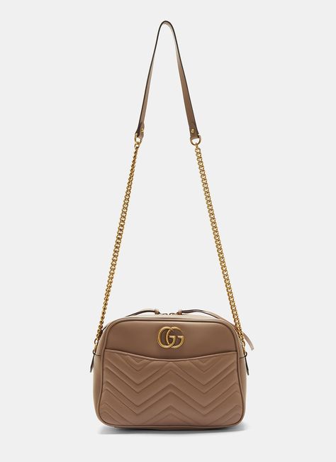 GUCCI Gg Marmont Matelassé Medium Shoulder Bag In Taupe. #gucci #bags #shoulder bags #lining #suede # Gucci Bags, Gucci Marmont Matelasse, Gucci Gg Marmont Matelasse, Gucci Marmont, Gucci Gg Marmont, Chevron Quilt, Gg Marmont, Gucci Bag, Shoulder Bag Women