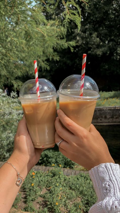 Coffee iced coffee drink takeaway cup summer ice coffee latte girls drinks with a view day out best coffee Iced Coffee Takeaway, Picnic Inspo, Iced Coffee Drinks, Home Coffee Bar, Coffee Iced, Summer Marketing, Italian Lifestyle, Best Coffee Shop, Ice Coffee