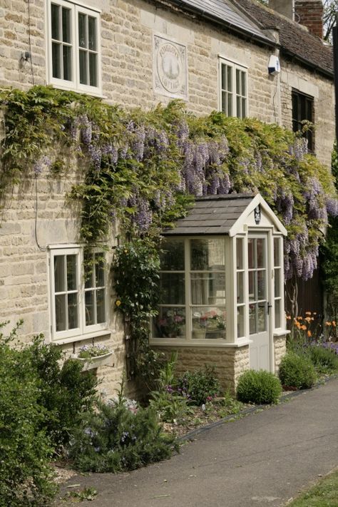 Cottage in village Cottage Front Porches, Wisteria Cottage, Porch Extension, Pictures Of England, Glass Porch, Cottage Front Doors, Victorian Porch, Cottage Windows, Cottage Porch