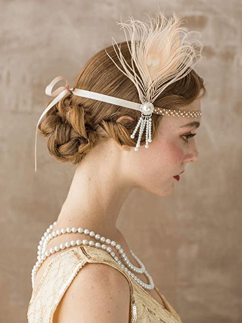 1920s Hairstyles - How to Rock the Most Popular Hairstyles From the Easy 1920s Hairstyles, 1920s Hairstyles For Long Hair, Roaring 20s Hairstyles, 1920s Womens Hairstyles, 1920 Hairstyles, 1920s Hairstyles, 20s Hair, Flapper Hair, Gatsby Hair