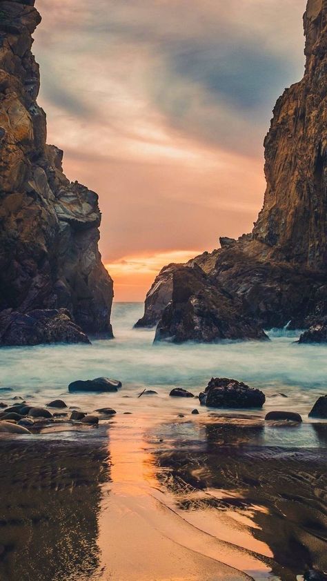 Derick on Twitter: "Insomnia wins - Good Morning ☕️😎… " Ocean Wallpaper, Beach Wallpaper, Sunset Wallpaper, Summer Wallpaper, Alam Yang Indah, Alam Semula Jadi, Sky Aesthetic, Aesthetic Backgrounds, Nature Wallpaper