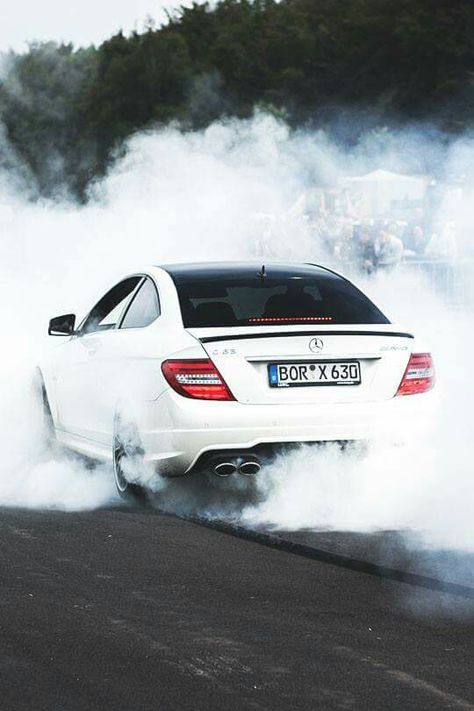 MERCEDES C63 AMG Burnout Mercedes C63 Amg Wallpaper, Cars Burnout, Car Burnout, Mercedes Sport, Mercedes Benz Wallpaper, Mercedes C63 Amg, Mercedes Benz C63 Amg, Cool Truck Accessories, C 63 Amg