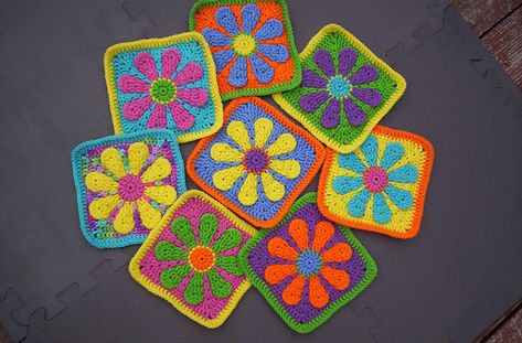 Patchwork, Ok Flower Crochet Motif, Charity Daisy Square Pattern Free, Charity Daisy Square Pattern, Crochet Flower Granny Square Pattern, Granny Square Pattern Free, Crochet Granny Square Tutorial, Crochet Flower Squares, Granny Square Haken