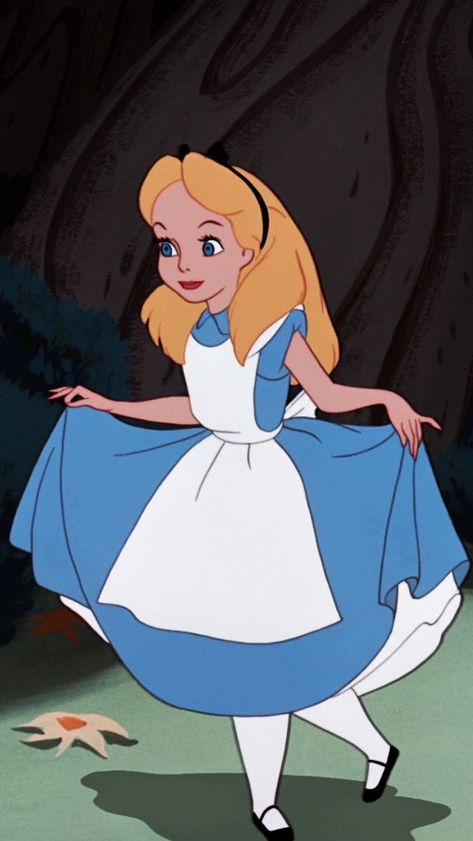 Alice in Wonderland Alive In Wonderland Characters, Alice In Wonderland Characters Cartoon, Alice In Wonderland All Characters, Alice In Wonderland Disney Characters, Disney Wallpaper Funny, Alice And Wonderland Characters, Alis In Wonderland, Alice In Wonderland Animation, Alice In Wonderland Pfp