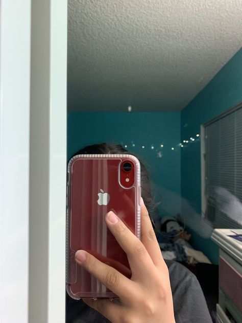 Iphone Xr Camera Quality, Red Iphone Xr Cases Aesthetic, Iphone Xr Red Case Ideas, Iphone X Aesthetic Phone, Iphone Xr Case Ideas, Iphone Xr Red Aesthetic, Iphone Xr Cases Clear, Iphone Xr Cases Aesthetic, Iphone Xr Aesthetic