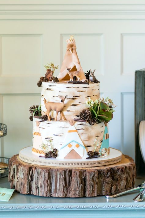 Woodland Animal Baby Shower Cake Woodland Baby Shower Cake, Woodland Forest Baby Shower, Animal Baby Shower Cake, Gender Neutral Baby Shower Themes, Forest Animal Baby Shower, Woodland Creatures Baby Shower, Enchanted Woodland, Forest Baby Showers, Animal Baby Shower Theme