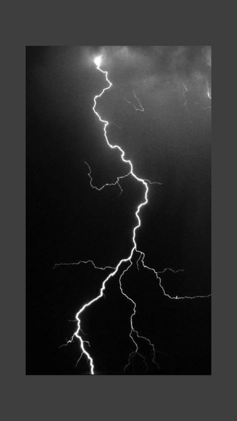 oOoOoO lightninggggg Thunder And Lightning Wallpaper, Thunder Art Lightning, Black Lightning Wallpaper, Flashlight Tattoo, Lightning Real, Lightening Art, Lightning Bolt Wallpaper, Lightning Aesthetic, Grey Lightning