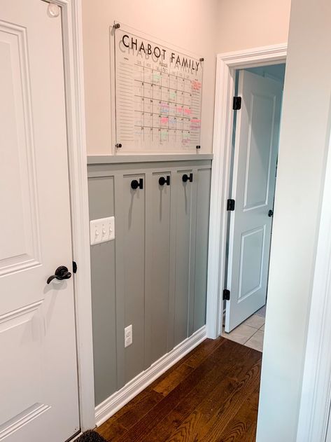 Bathroom Board And Batten With Hooks, Entry Organization, Garage Entryway, Laundy Room, Entryway Hooks, Coat Hooks On Wall, Family Room Walls, Garage Entry, Board And Batten Wall