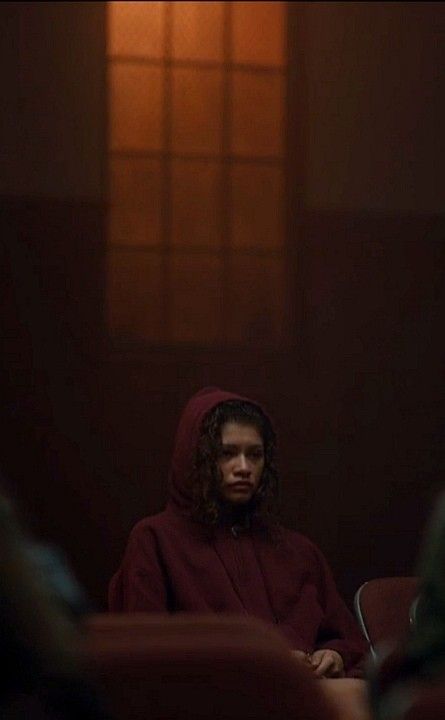 Hurt Aesethics Dark, Mascara Running Down Face Aesthetic, Euphoria Artwork, Female Emotions, Euphoria Rue, Tired Face, Rue Euphoria, Mode Zendaya, Rue Bennett