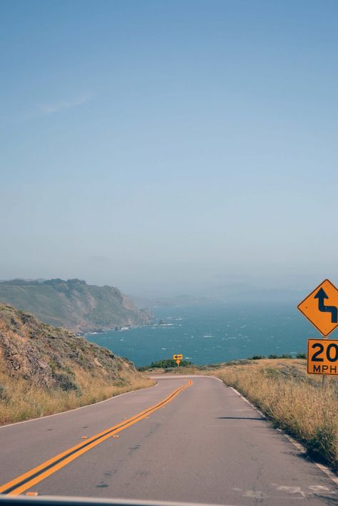 Los Angeles, Highway One California, Cali Road Trip, Route 1 California, Pch Road Trip Aesthetic, California Roadtrip Aesthetic, Pacific Highway Road Trip, Pacific Coast Highway Aesthetic, California Road Trip Aesthetic