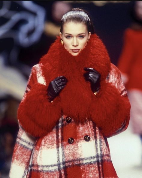 Jacques Fath FW 1993 Chanel, Vintage Fashion, Catwalk Fashion, Jacques Fath, Vintage Runway, Festival Fashion, Design Inspo, Runway Fashion, Luxury Branding