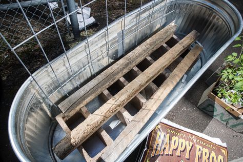 Making a Stock Tank Planter Stock Tank Planter Ideas, Stock Tank Planter, Galvanized Water Trough, Galvanized Water Tank, Stock Tank Gardening, Outdoor Spray Paint, Galvanized Stock Tank, Horse Trough, Garden Troughs