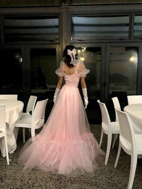 pink selkie dress Pink Dresses Puffy, Sweet Sixteen Pink Dress, Vestidos Coquette Xv, Birthday Dresses 16 Sweet 16, Pink Debut Dress, Coquette Quinceañera Theme, Pink Prom Aesthetic, Pink Princess Aesthetic Dress, 15th Birthday Dresses