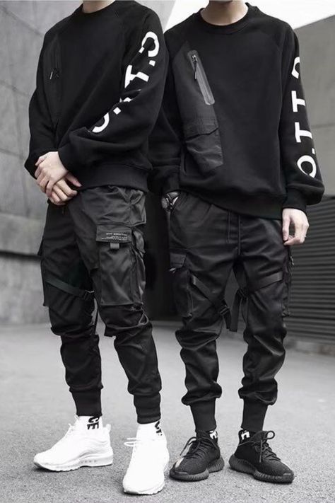 Techwear Men, Hip Hop Cargo Pants, Techwear Outfit, Techwear Outfits, Stile Hip Hop, Techwear Fashion, Moda Streetwear, Streetwear Mode, Streetwear Pants