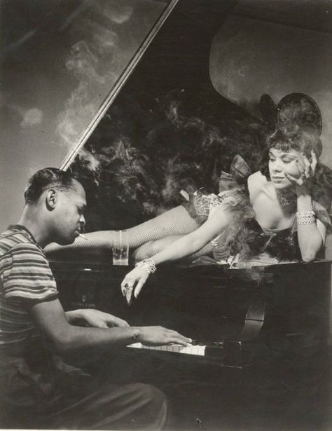 Katherine Dunham, Shoot Concept, Arte Jazz, Istoria Artei, American Photography, Delta Blues, Jazz Art, Piano Player, Black Hollywood