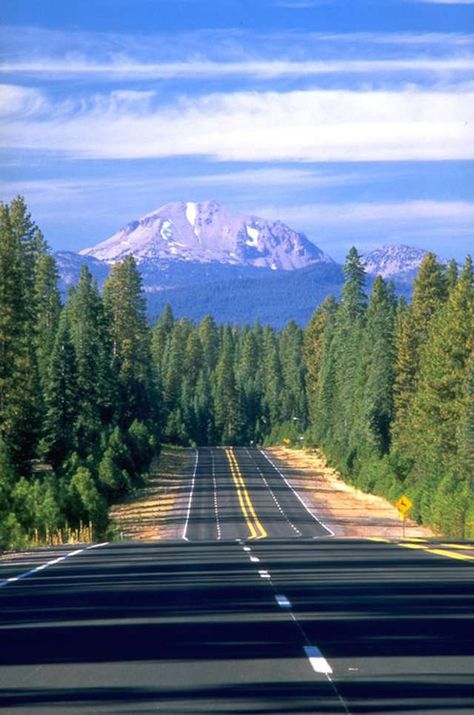 While the Pacific Coast Highway gets most of the attention from travelers looking for a scenic route from California into Oregon, if you go inland you’ll find 500 of the most incredible miles in all of America: the Volcanic Legacy Scenic Byway. Oregon Travel, Ulsan, Lake Almanor, World Most Beautiful Place, Beautiful Roads, Scenic Roads, Scenic Byway, Scenic Routes, Most Beautiful Cities