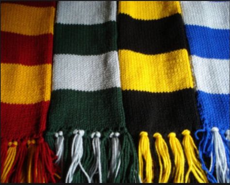 House colors Harry Potter House Colors, Harry Potter Case, Harry Potter Knit, Harry Potter Scarf, Harry Potter Quilt, Gryffindor Ravenclaw, Cumpleaños Harry Potter, Harry Potter Crochet, Potter House