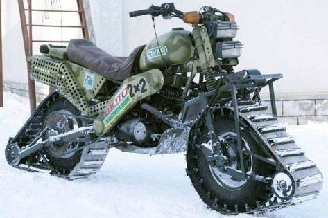 37 Awesome Images To Escape With - Wow Gallery Snow Motorcycle, Snow Tracks, Snow Vehicles, Hors Route, Moped Scooter, Scrambler Motorcycle, Motor Scooters, Hot Wings, All-terrain Vehicles