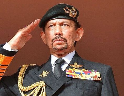 Hassanal Bolkiah, Sultan Of Brunei, Bandar Seri Begawan, Luxury Lifestyle Girly, Luxury Lifestyle Women, Human Rights Watch, Richest In The World, Richard Branson, George Clooney