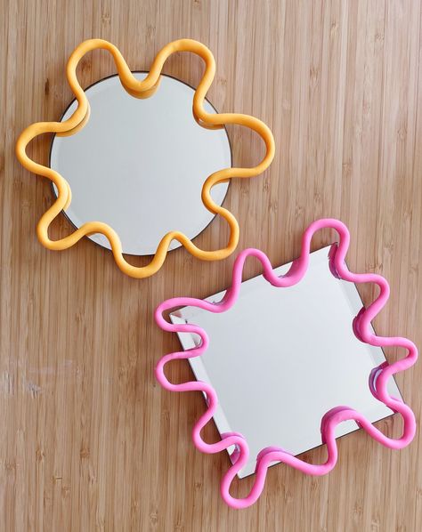 DIY Polymer Clay Mirror — Always & Whatever Spiegel Diy, Mirror Decor Ideas, Kerajinan Diy, Spiegel Design, Mirror Frame Diy, Flower Mirror, Mirror Crafts, Hemma Diy, Popular Decor