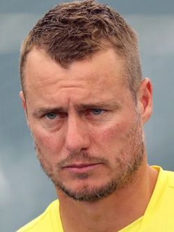 Lleyton Hewitt: Bio, Height, Weight, Age, Measurements – Celebrity Facts Tony Roche, Lleyton Hewitt, College Tennis, Sports Medals, Professional Tennis Players, Celebrity Facts, Tennis Coach, Tennis Player, Roger Federer