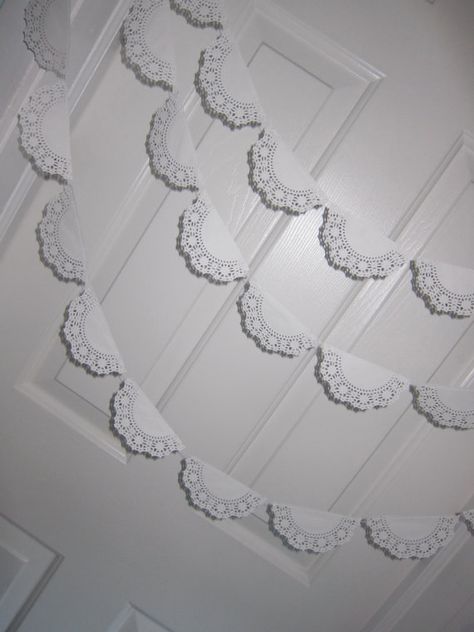 Writing Paragraphs, Doily Garland, Brunch Decorations, Doily Bunting, Bridesmaid Brunch, 4 Grade, Brunch Decor, Mothers Day Decor, Tea Party Decorations