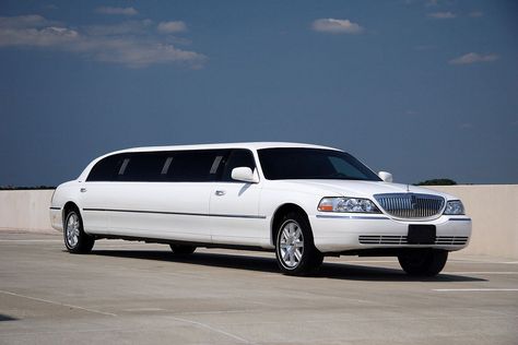 White Limo, Lincoln Limousine, Prom Car, Wedding Limousine, Wedding Limo Service, Limousine Car, Cross County, Wedding Gown Preservation, Wedding Limo