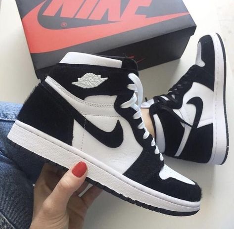 Skor Sneakers Nike, Παπούτσια Nike Free, Buty Jordan, Обувь Air Jordan, Buty Marki Nike, Boty Nike, Skor Sneakers, Sneaker Nike, Trendy Shoes Sneakers