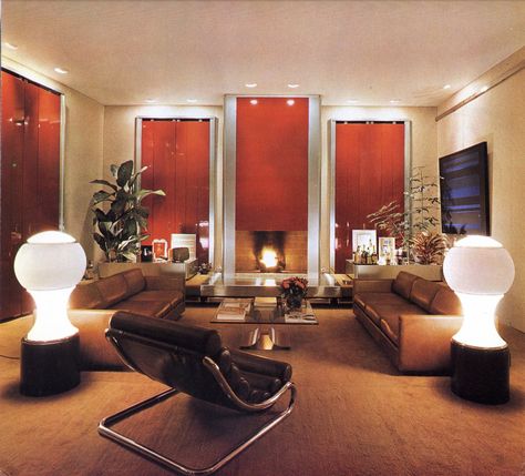 90s Interior, 60s Interior, 80s Interior Design, 70s Interior Design, 80s Interior, 70s House, 70s Interior, Retro Interior Design, Tall Windows