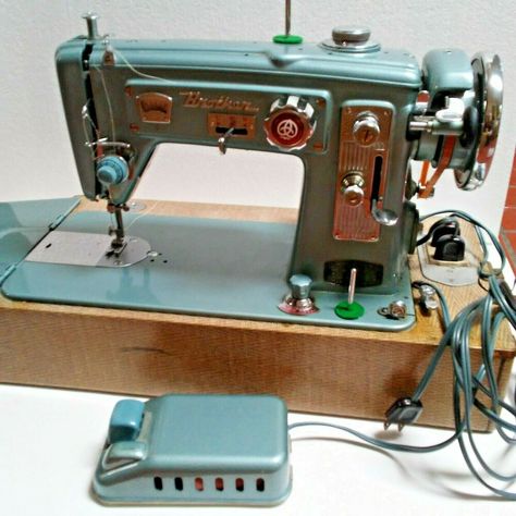 Vintage Sewing, Sewing Machines, Baby Lock Sewing Machine, Brother Sewing Machine, Brother Sewing Machines, Vintage Sewing Machine, Baby Lock, Embroidery Machines, Zig Zag