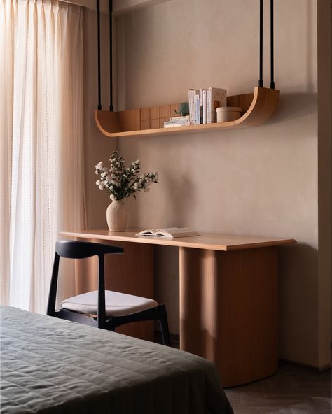 When reading desks are a requirement, we work a charm like this 😍 Just like the rest of the room, we kept the table minimal yet added bespoke legs that make a statement ❤️ Aligning the base to the curves used throughout the home, we created this masterpiece. A ceiling hung shelf completes the set up in perfect usability and aesthetics 🥰 . Photo credit: @nayansoni21 . . #studioipsa #workstation #studydesk #interiordesign #interiordesignideas #texturepaint #interiordesigninspiration #inte... Study Table Designs, Study Decor, Study Room Design, Washroom Design, Study Design, Study Room Decor, Study Desk, Study Table, Home Desk