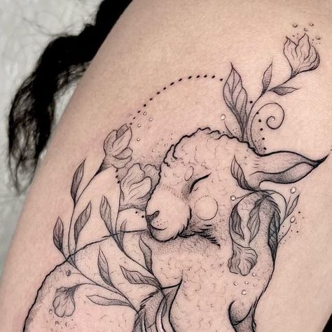 •⊹ 𝗦𝗰𝗮𝗿𝗹𝗮𝘁𝗵 𝗟𝗼𝘂𝘆𝘀𝗲 ⊹• on Instagram: "Little Sheep 🐑❤️ 💌 Contact : scarlathlouyse@gmail.com or DM   -  #tattoo #scarlathlouyse #tattooportugal #scotlandtattoo #ireland #brasiltattoo #netherlandstattoo #sheeptattoo #sheep" Lamb Head Tattoo, Black Lamb Tattoo, Lost Sheep Tattoo, Sheep Tattoo Design, Tattoo Sheep, Sheep Tattoos, Survivor Tattoos, Lambs And Wolves, Black Sheep Tattoo