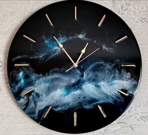 45cm in diameter wall clock with epoxy resin Epoxy Resin Wall Clock, Epoxy Resin Clocks, Clock Resin Art, Epoxy Resin Clock Ideas, Resin Watch Wall, Resin Wall Clock Design, Resin Clocks Ideas, Resin Clock Ideas, Resin Art Clock