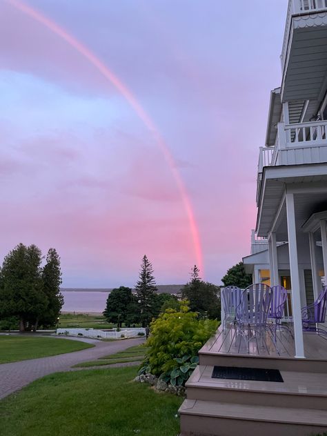 Lake House Michigan, Lake Michigan House, Michigan Lake Aesthetic, Michigan Beach Aesthetic, Summer In Michigan, Up North Michigan Aesthetic, Northern Michigan Aesthetic, Mackinac Island Aesthetic, Macinak Island Michigan