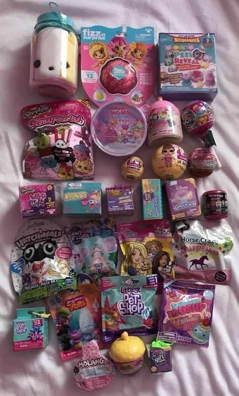 Nom Noms Toys, Toy Nostalgia, Smooshy Mushy, Odd Squad, Num Noms, 2010s Nostalgia, Lol Doll, Kartu Valentine, Cool Toys For Girls