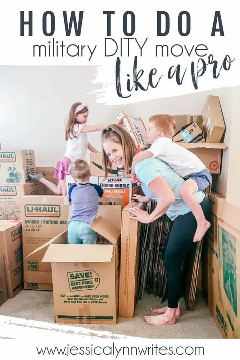 Tips on how to do a DITY move like a pro—from a military spouse who's done almost a dozen DITY moves in 12 years. Pcs Moving Tips, Packing Cubes Tips, Pcs Binder, Pcs Move, Military Marriage, Vacation Packing Tips, Moving Hacks Packing, Military Wife Life, Military Housing