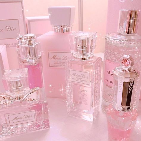 pinkluver: “https://www.instagram.com/p/Ba1JKHslYLa/ ” Light Pink Perfume Aesthetic, Rose Aesthetic Couleur, Rose Couleur Aesthetic, Aphrodite Aesthetic Pink, Chanel Aesthetic Pink, Pink Stuff Aesthetic, Susie Core, Pink Dior Bag, Aesthetic Pink Pictures