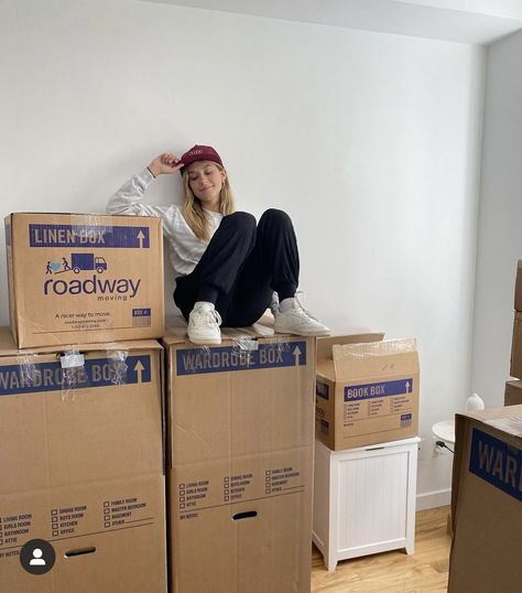 Ella Rose Mcfadin, Wardrobe Boxes, Ella Rose, Attic Office, Basement Office, Moving Photos, Moving Apartment, Free Move, Student Apartment